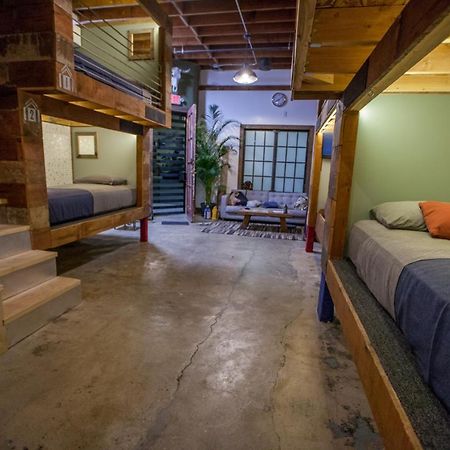 Podshare East Hollywood Vandrehjem Los Angeles Eksteriør billede